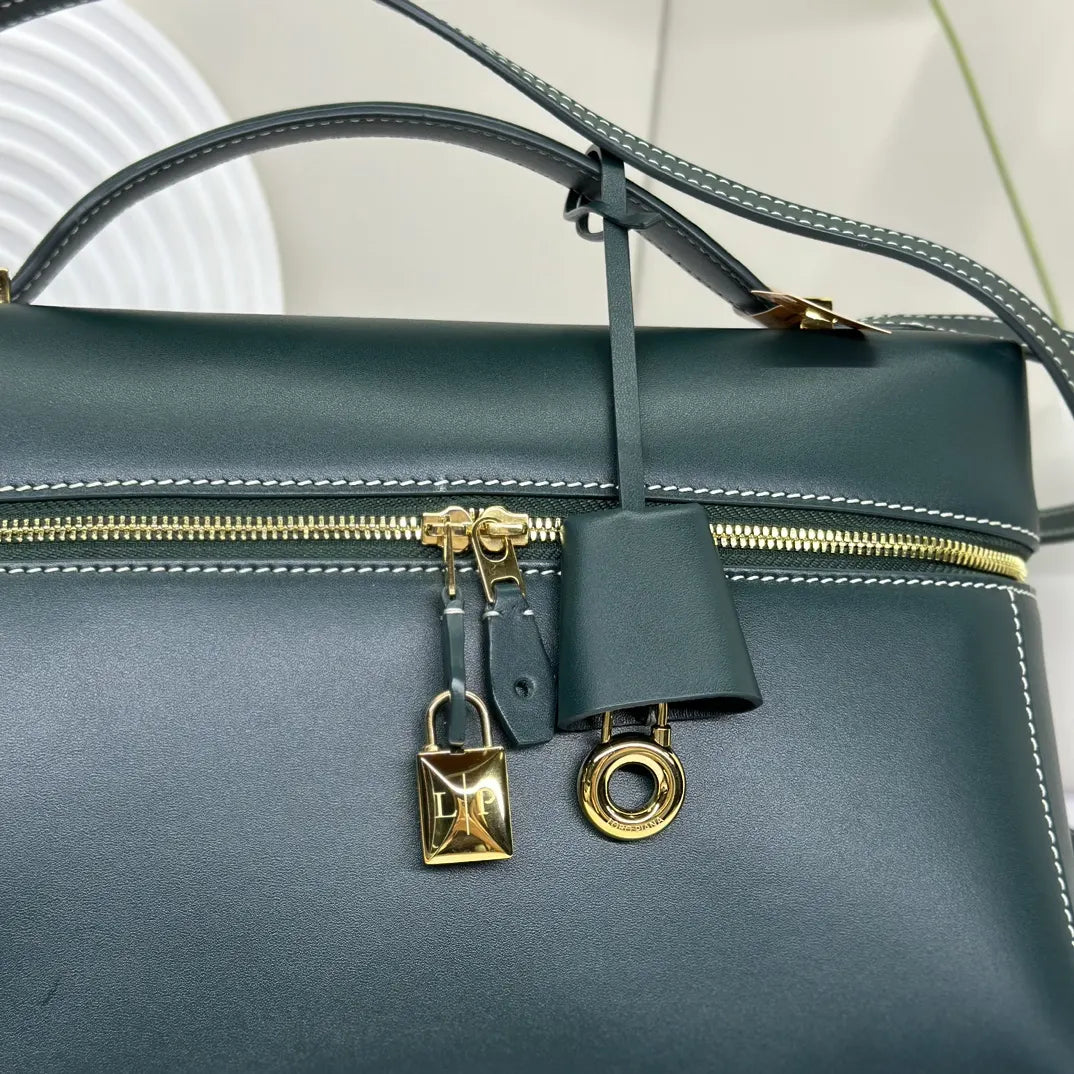 Loro Piana Forest Green Vanity Bag - Hình 7