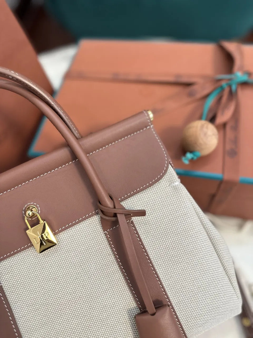 Loro Piana Sabbia Sesia - Hình 3