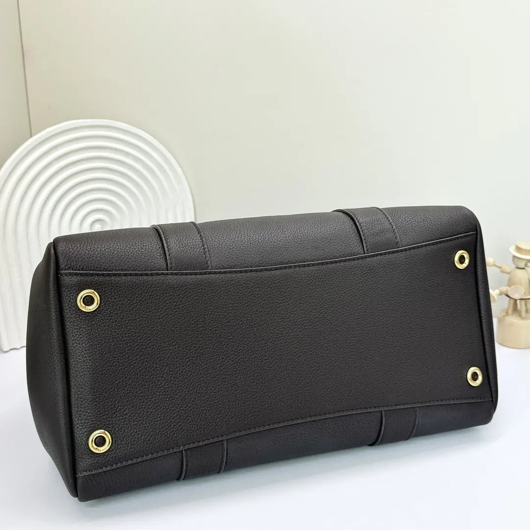 elegant Loro Piana Black Leather Sesia - Hình 3