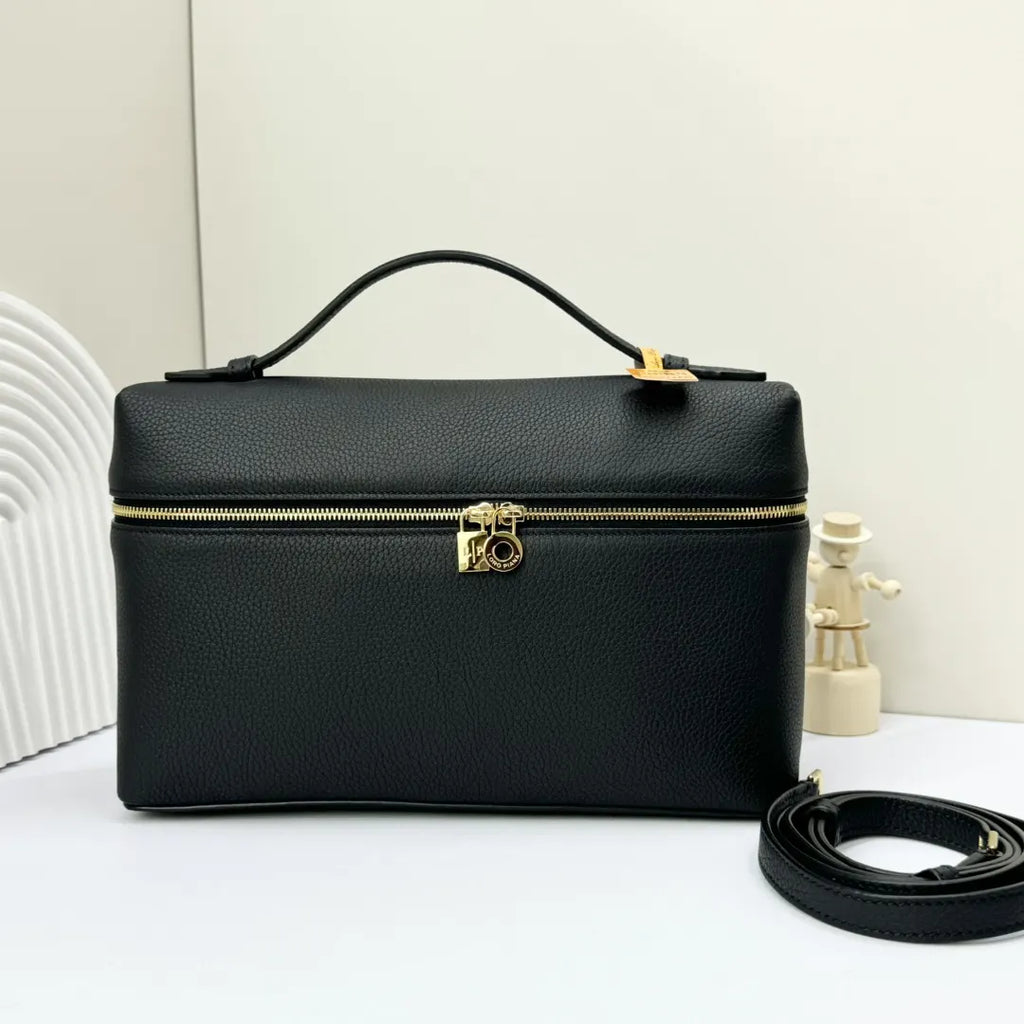 handle Loro Piana Black Leather Vanity Case