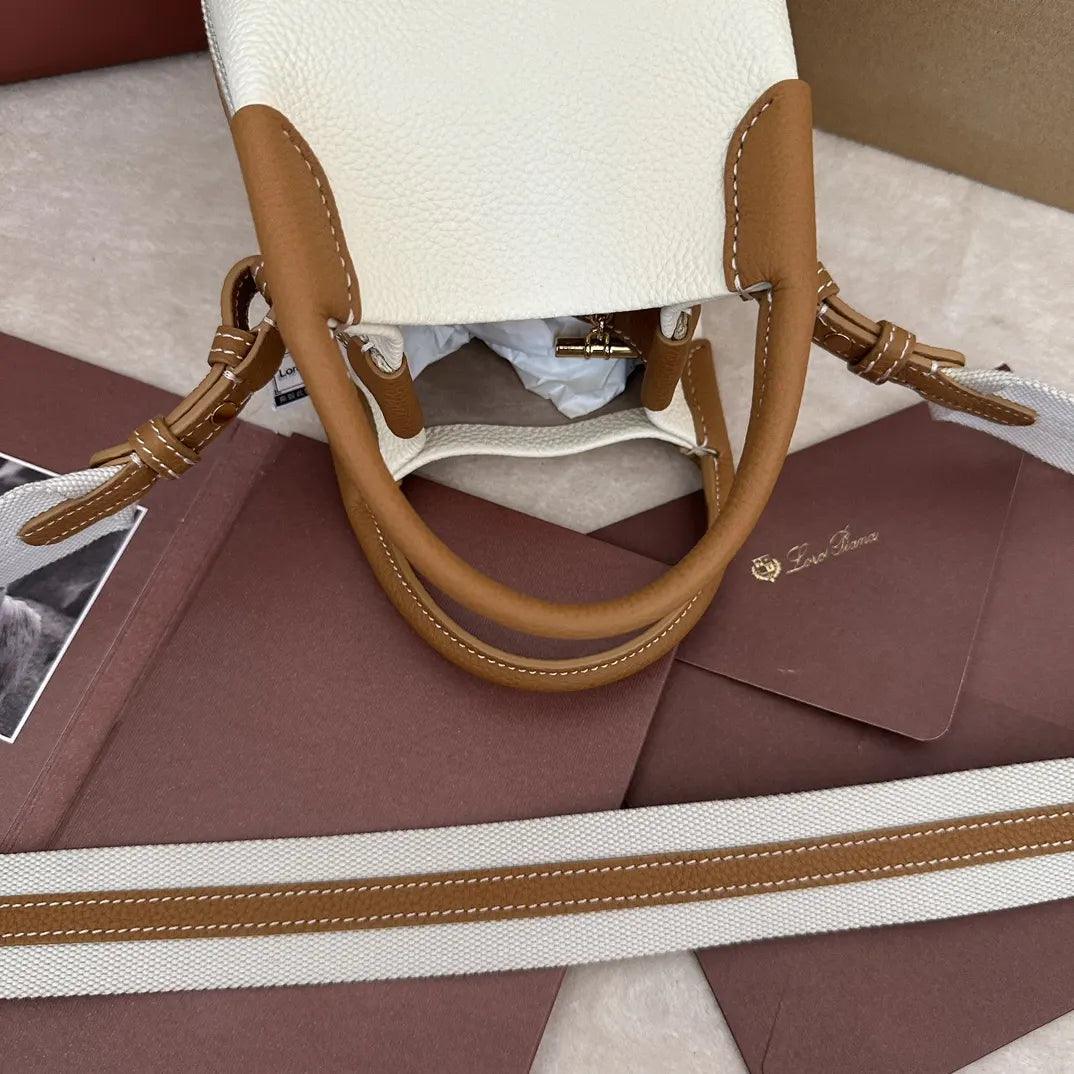 Loro Piana White Leather Bucket Bag - Hình 7