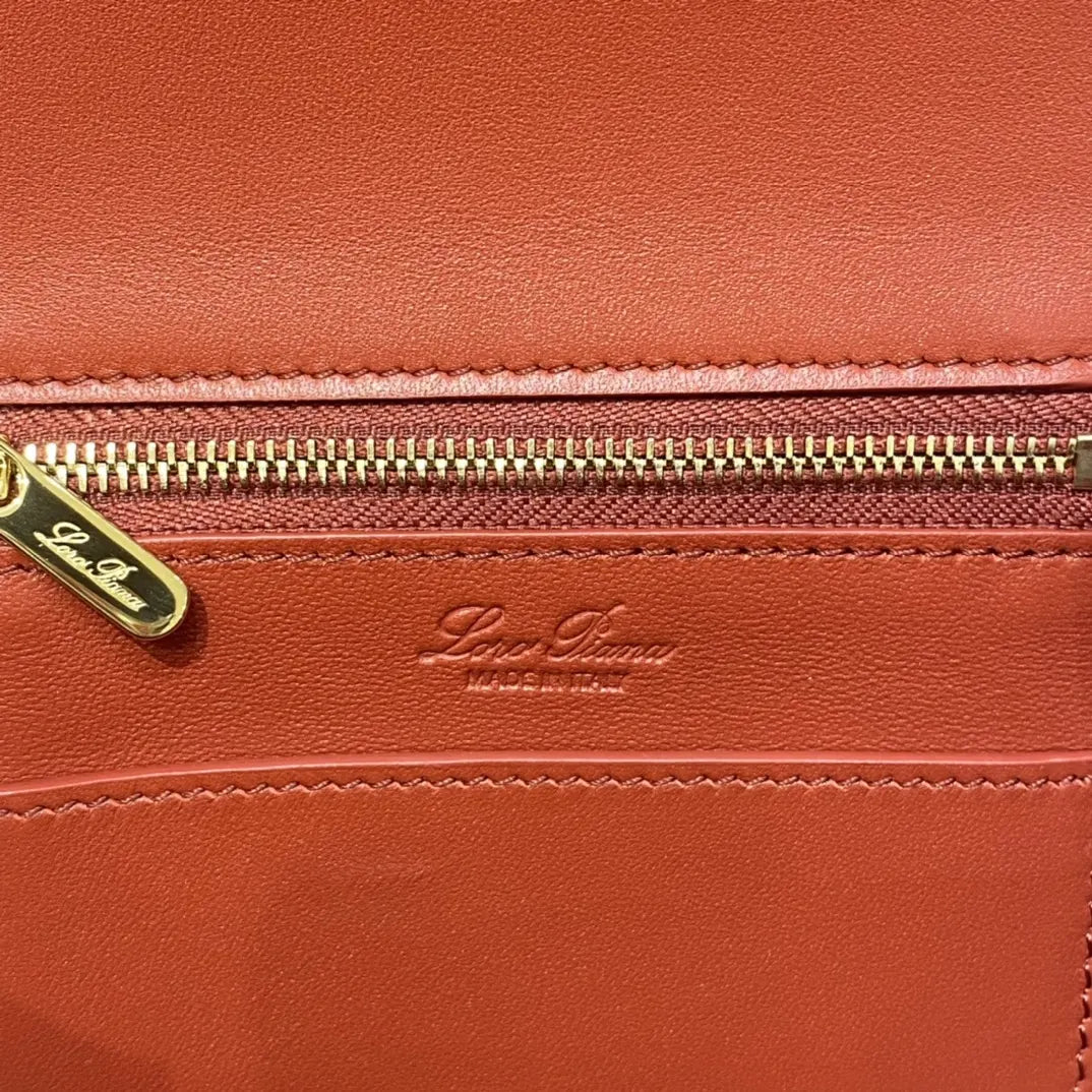 Loro Piana Navy Shoulder Bag - Hình 8