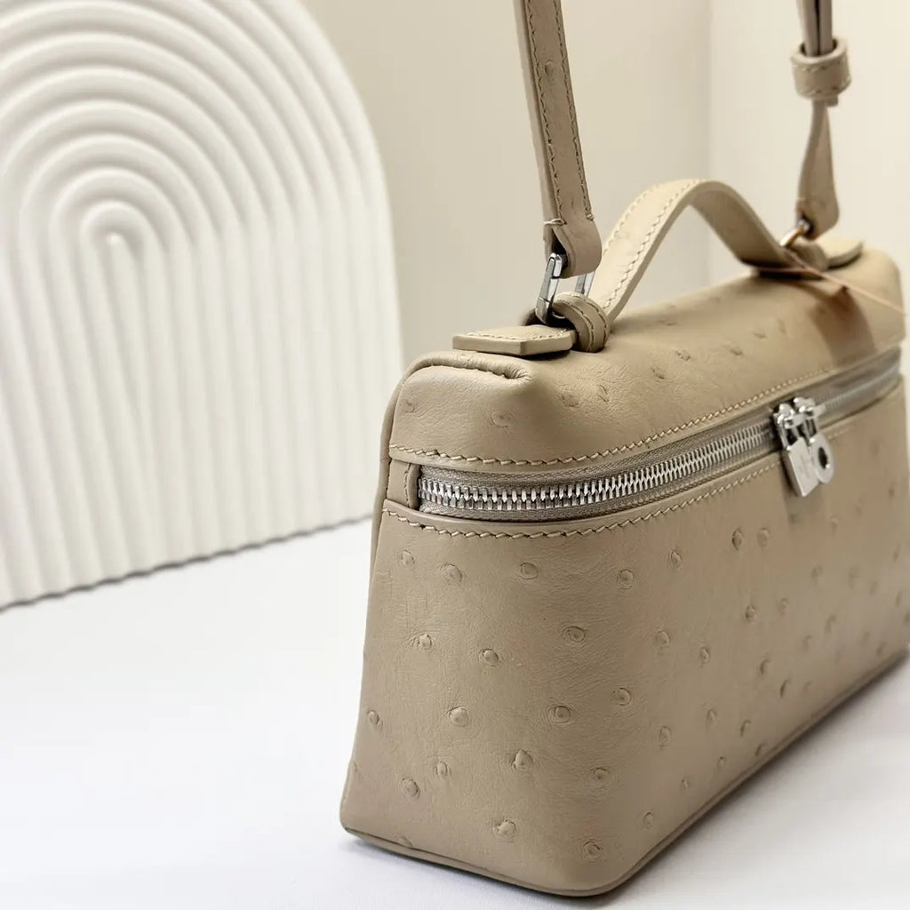 Loro Piana Beige Ostrich Vanity Case - Hình 3