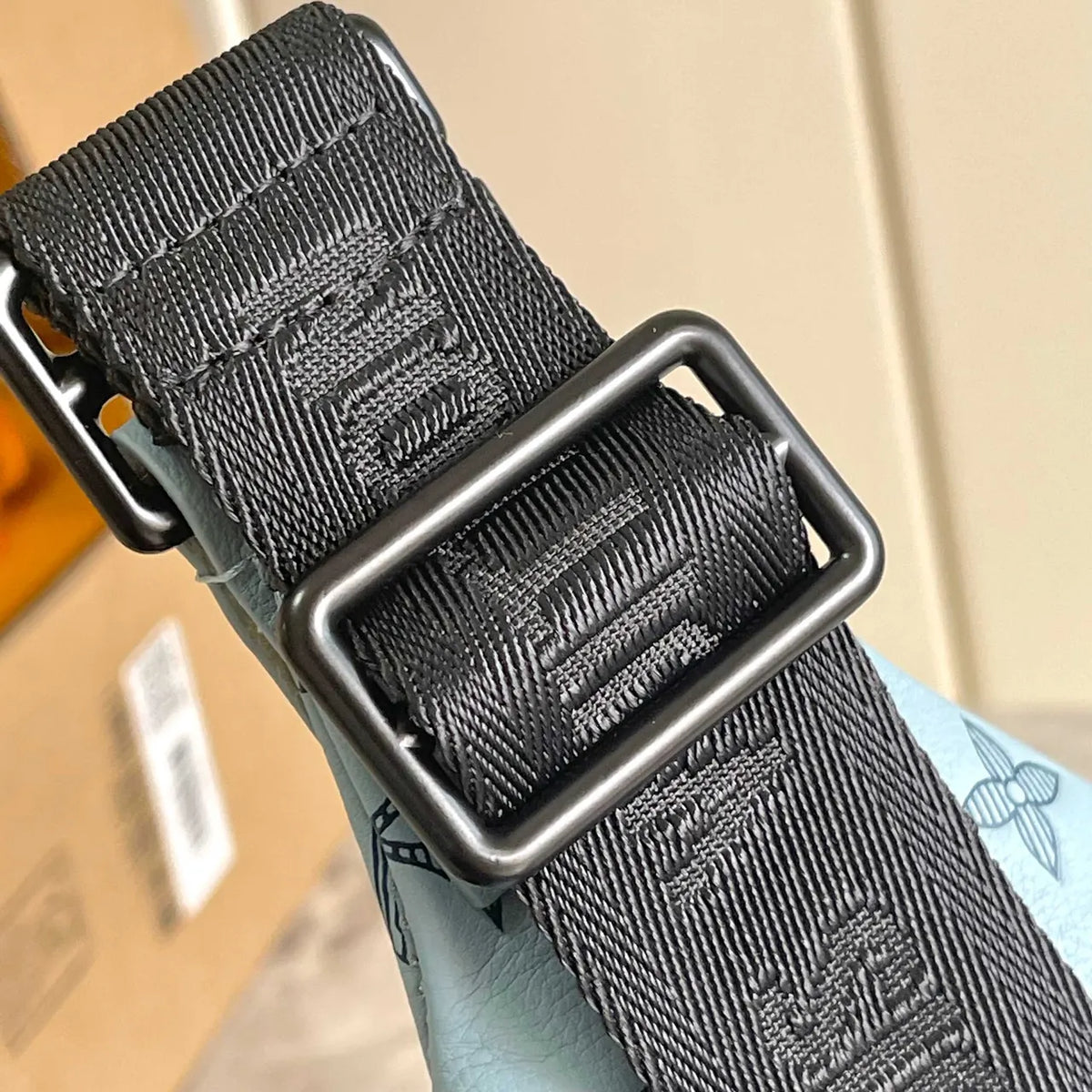 LV Sky Blue Bum Bag - Hình 4