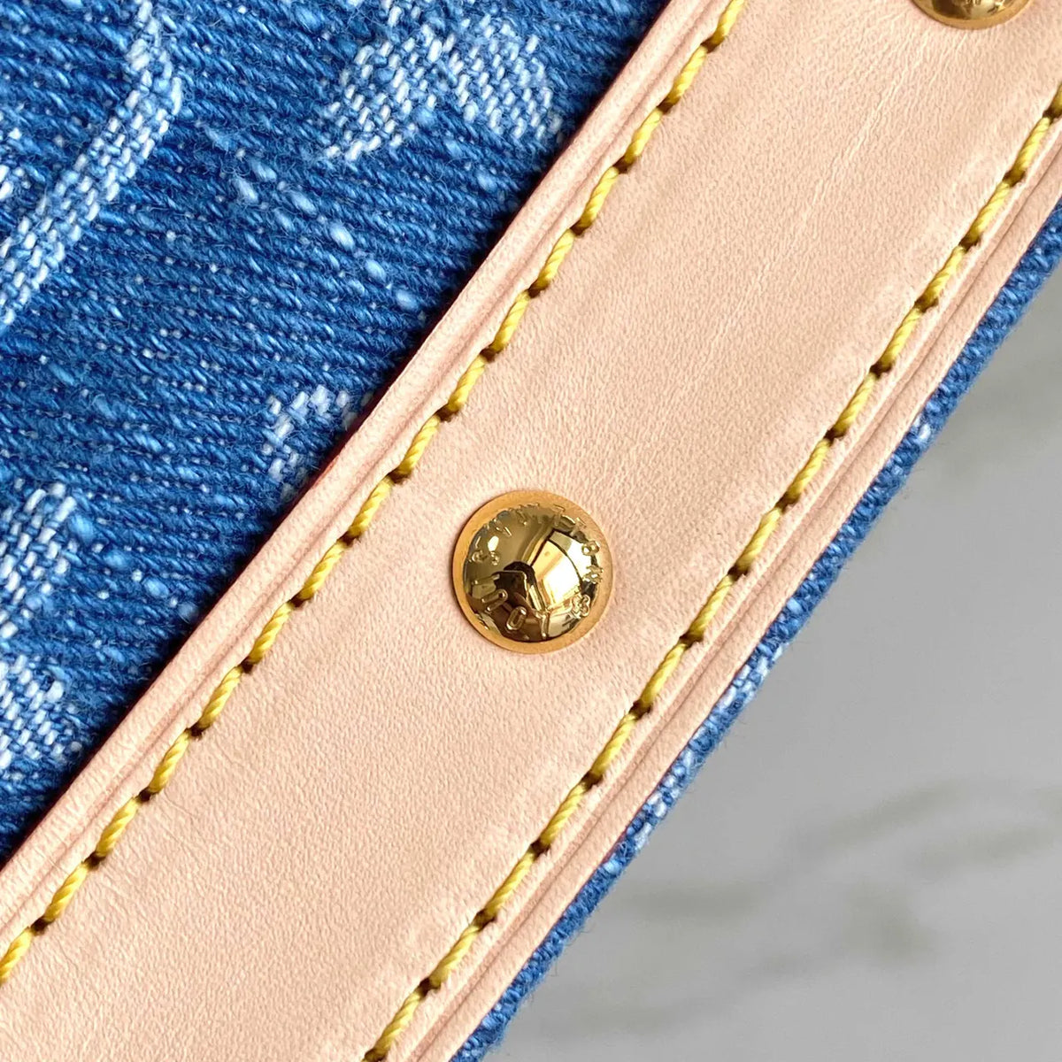 monogram LV Denim Nano Bucket Bag - Hình 4