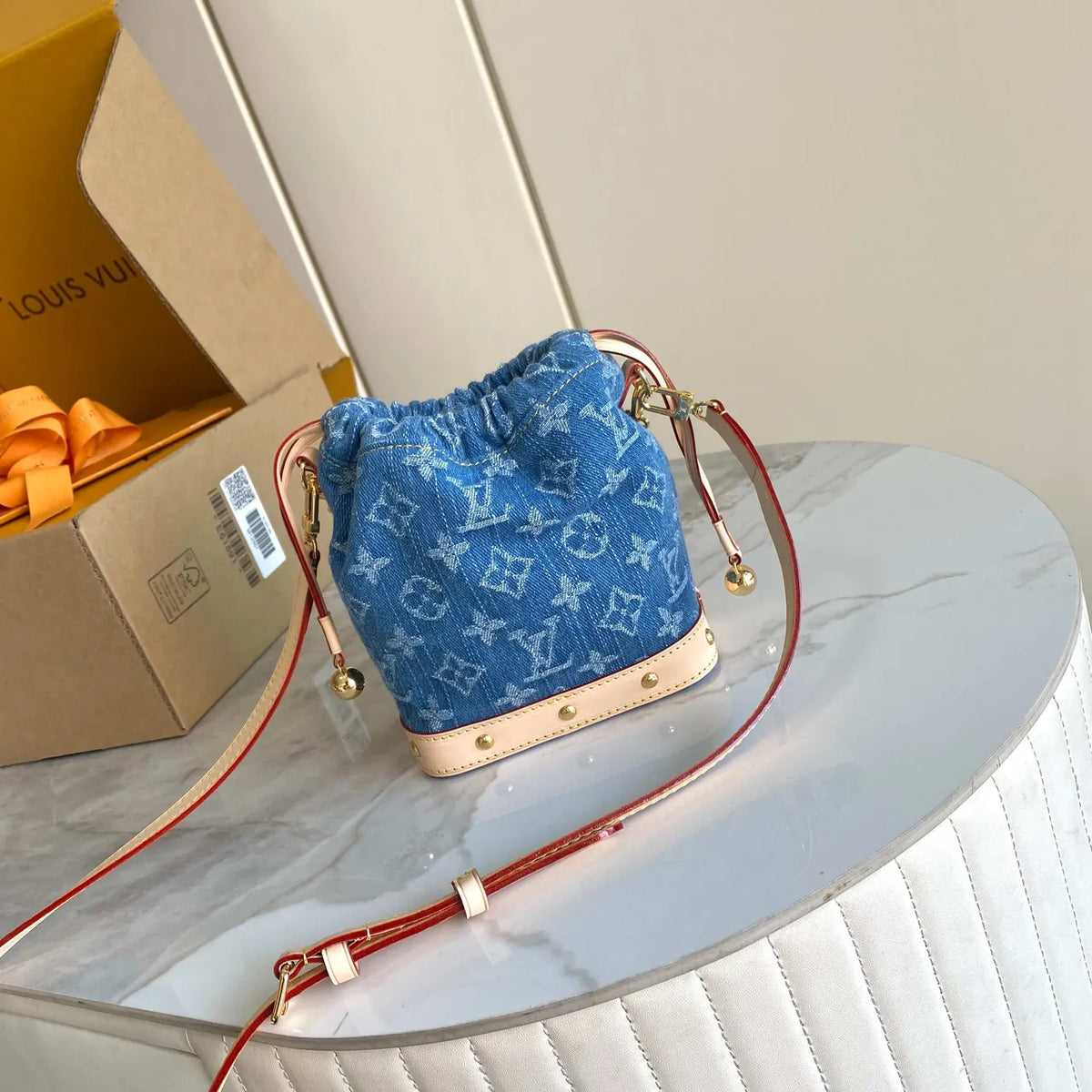 monogram LV Denim Nano Bucket Bag - Hình 2
