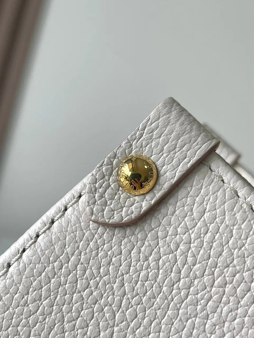 LV Cream Empreinte Pink Bag - Hình 5