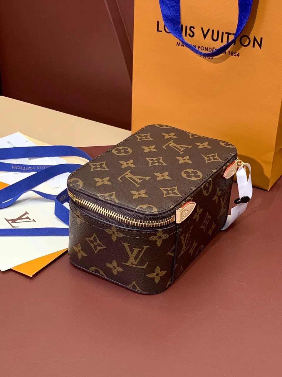 monogram Louis Vuitton Vanity Case