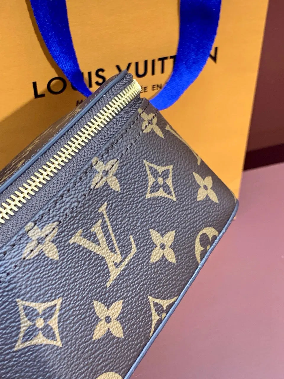 monogram Louis Vuitton Vanity Case - Hình 5