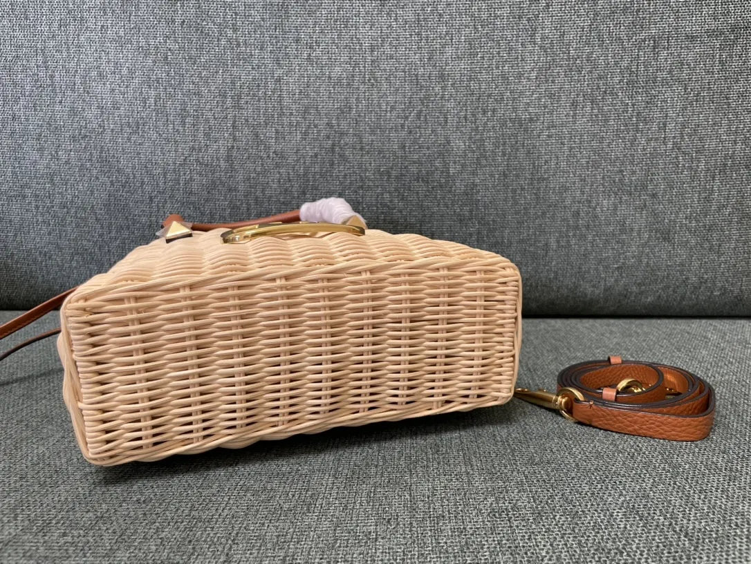 Valentino Natural Raffia VLogo Bag - Hình 7