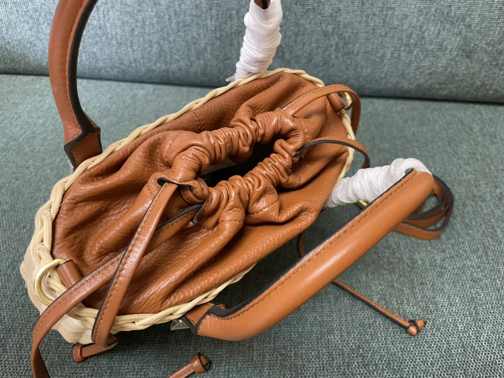 Valentino Natural Raffia VLogo Bag - Hình 4