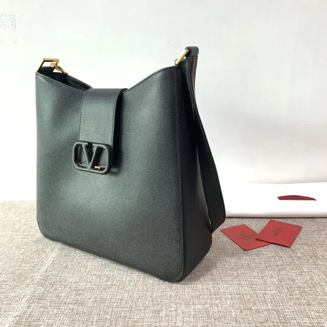 Valentino Black Grain Leather Shoulder Bag - Hình 3