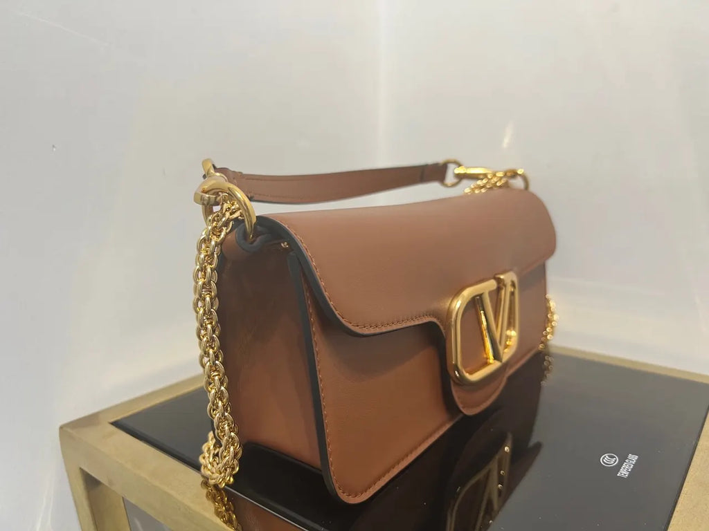 Valentino Caramel VLogo Bag gold - Hình 3