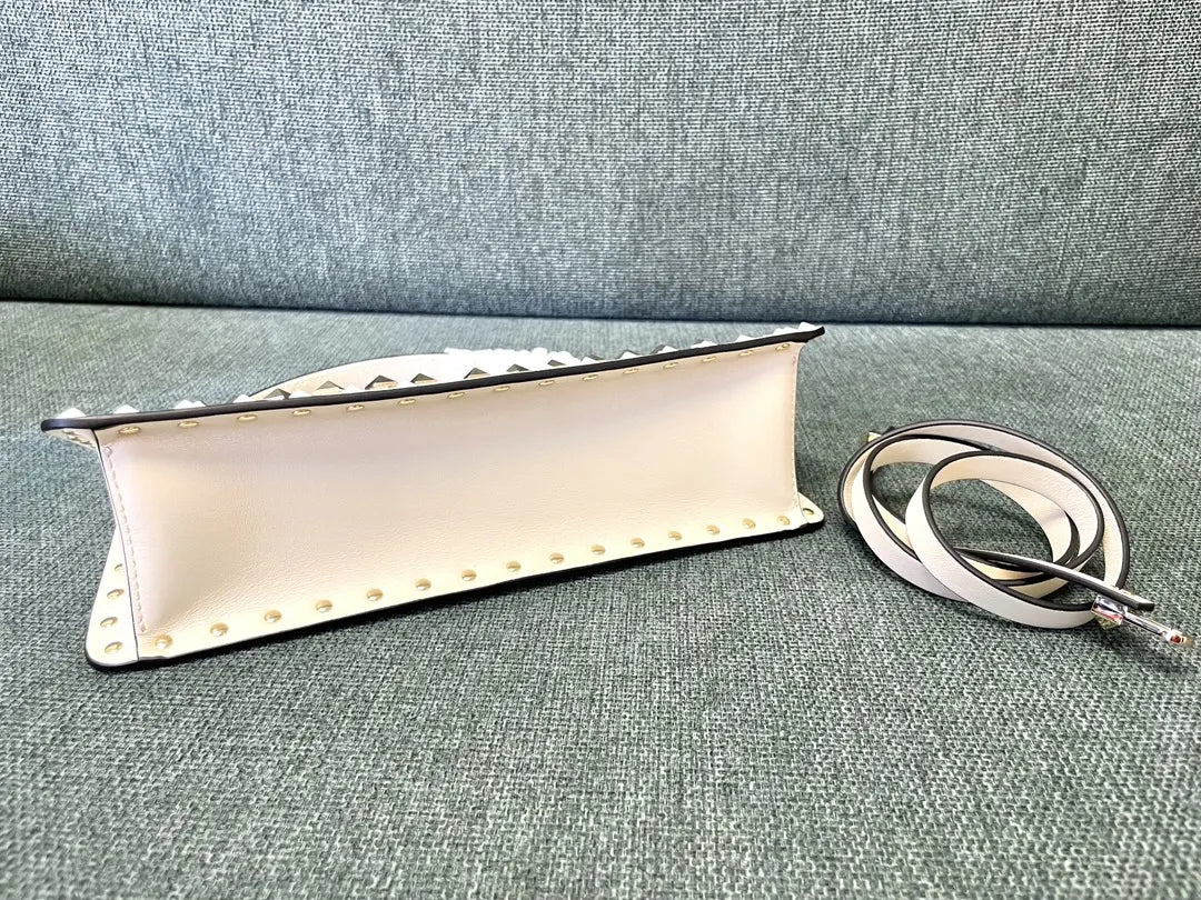 Valentino Ivory Leather Bag - Hình 7