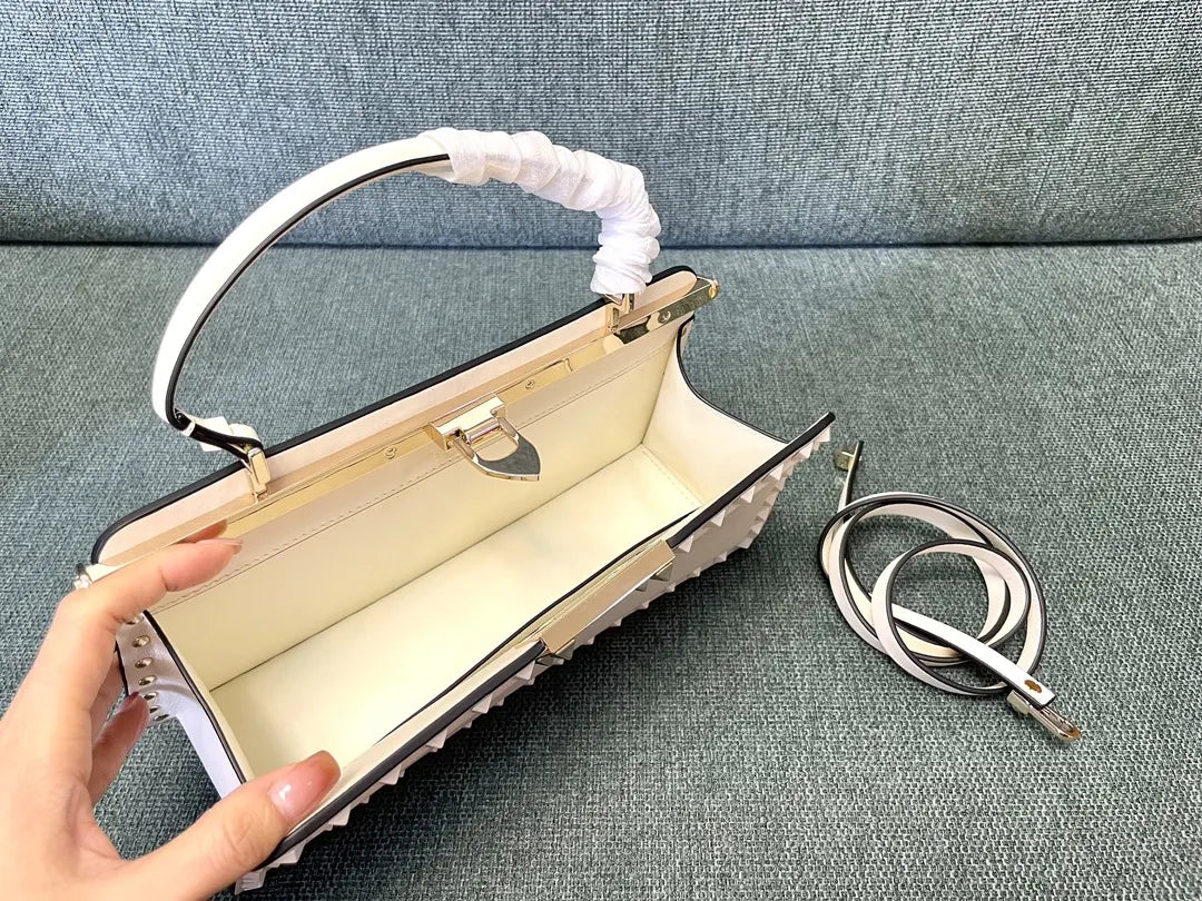 Valentino Ivory Leather Bag - Hình 6