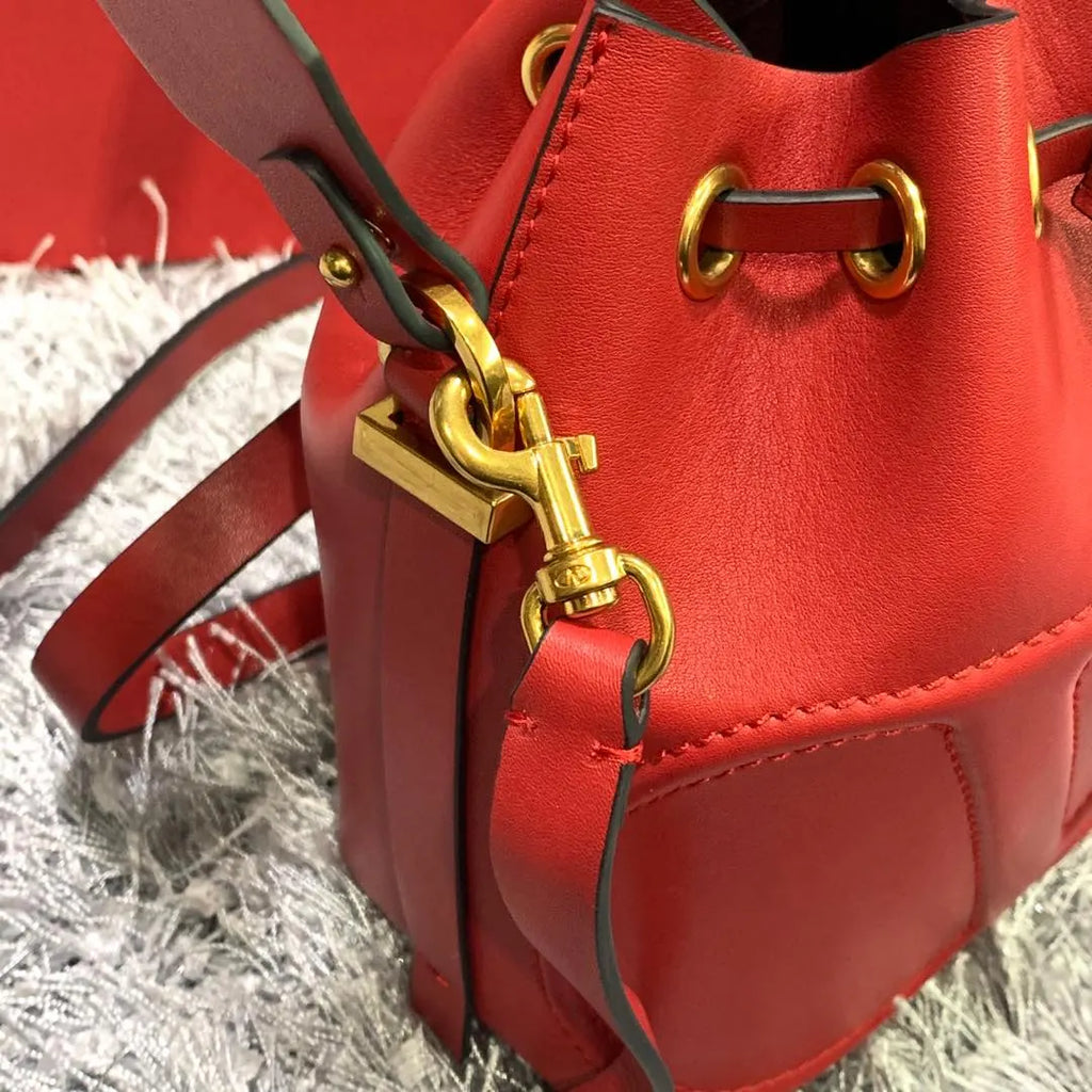Valentino Red Bucket Bag - Hình 3