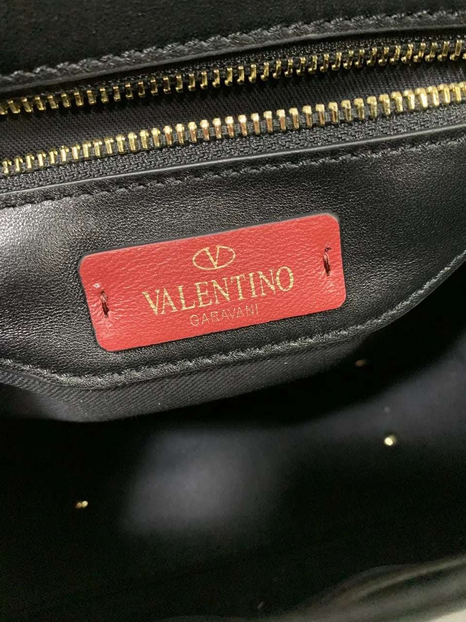 Valentino Stud Sign Black Bag - Hình 7