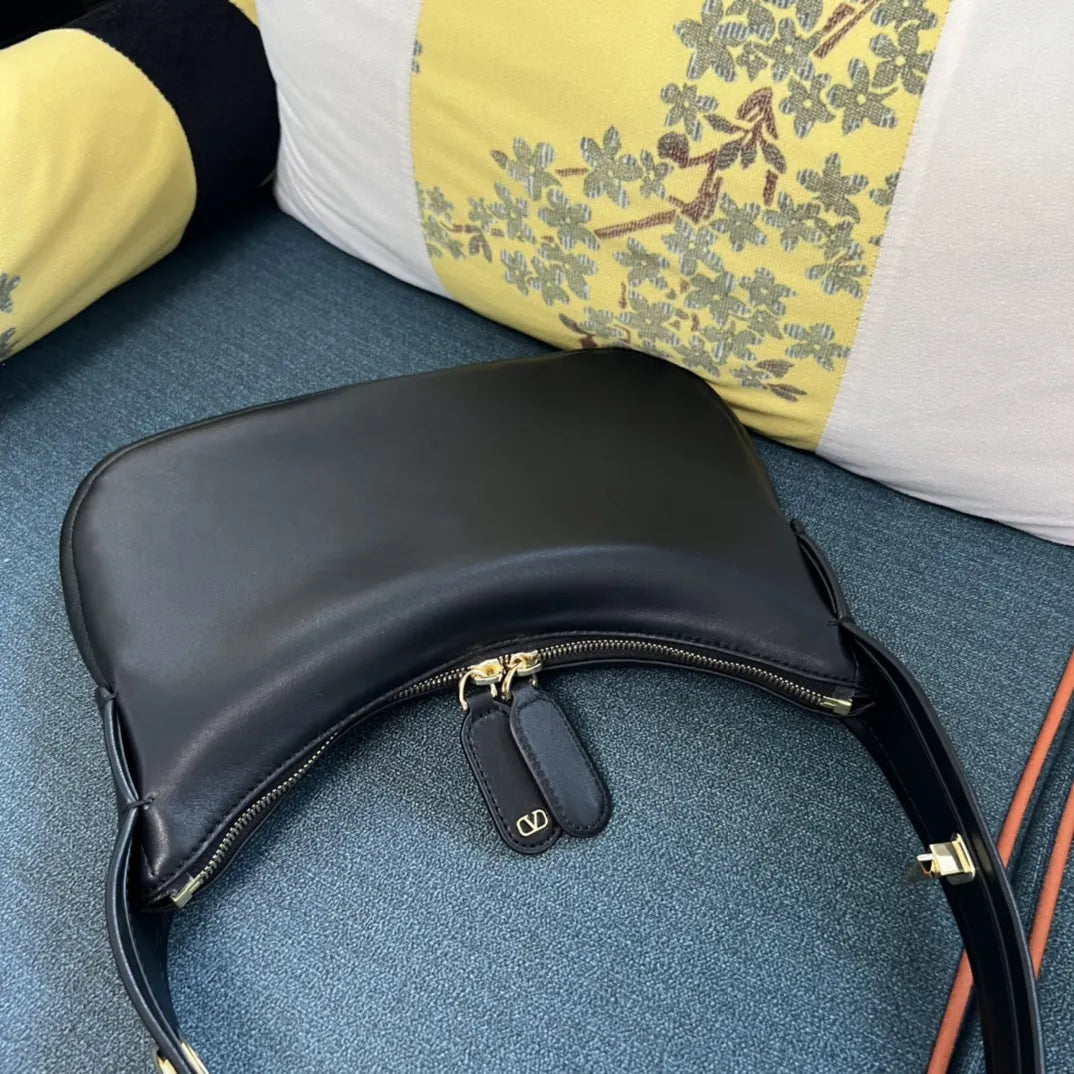 Valentino Black Leather Hobo - Hình 5