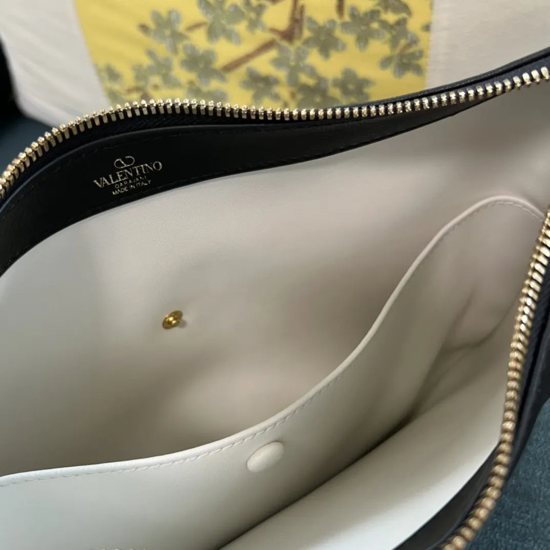 Valentino Black Leather Hobo - Hình 7