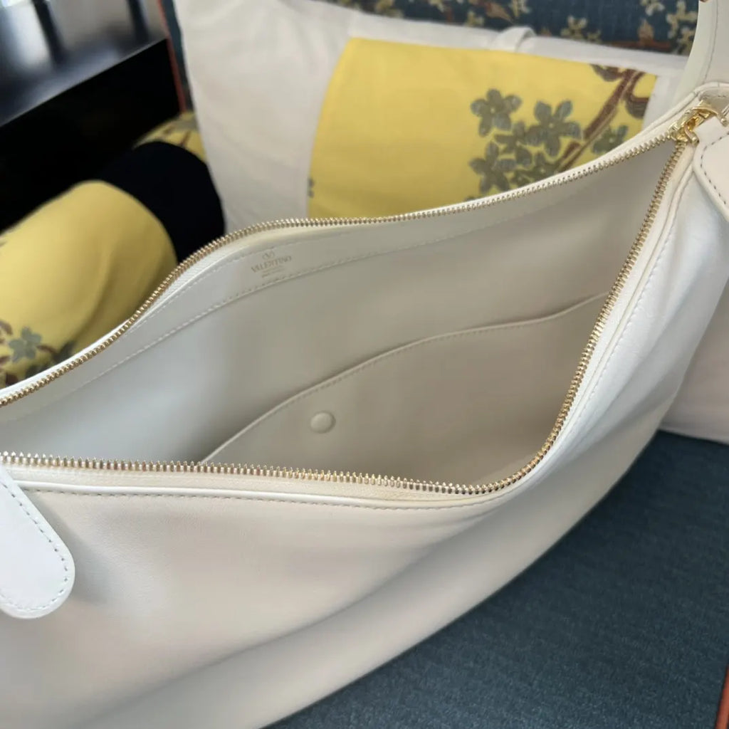 Valentino Cream Hobo Bag - Hình 6