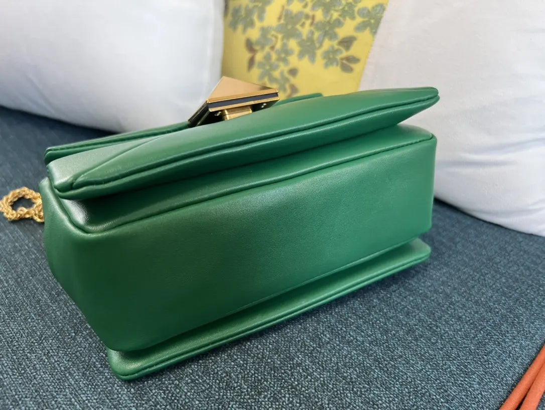 Valentino Emerald Green Bag roman - Hình 2