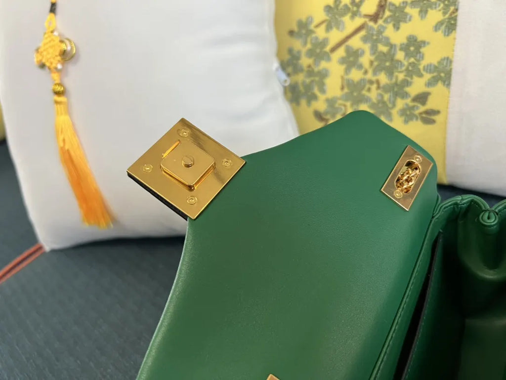 Valentino Emerald Green Bag roman - Hình 6