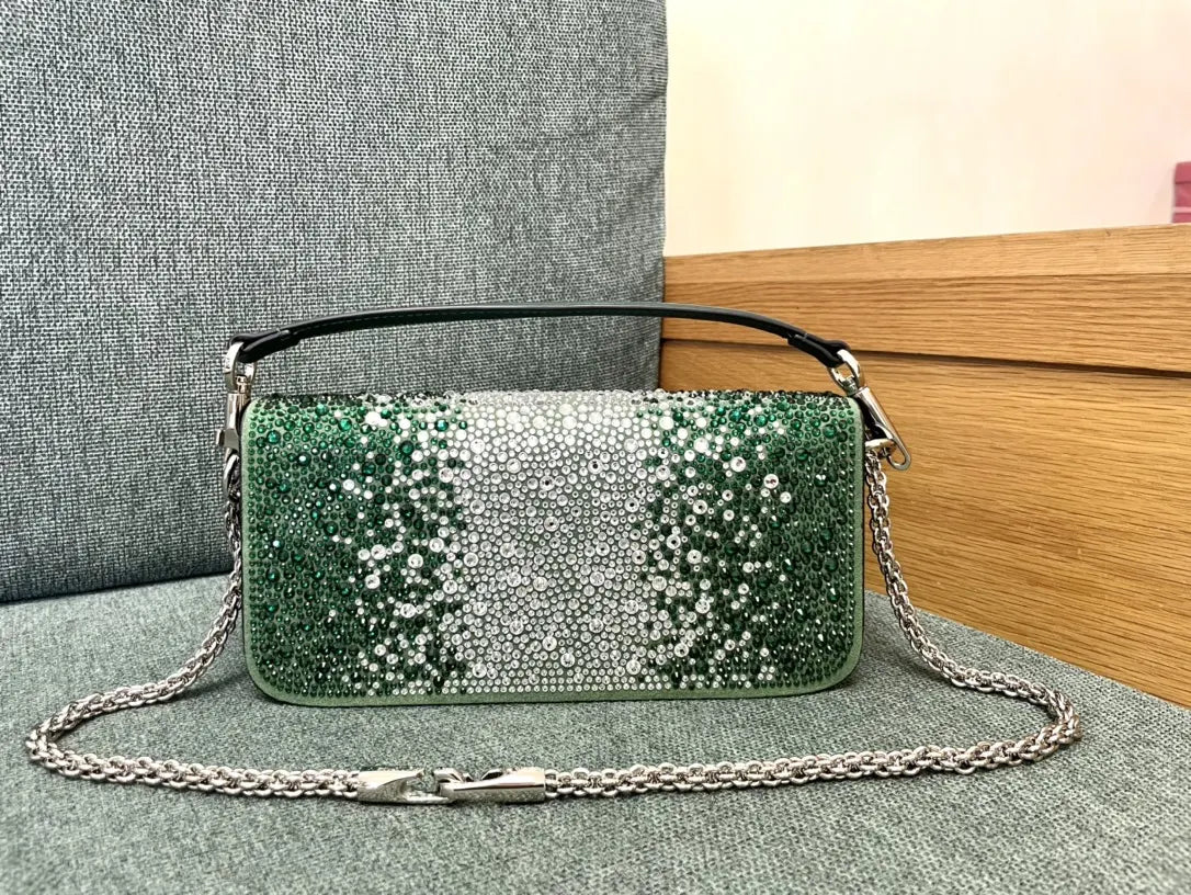 garavani Valentino Green Crystal Bag - Hình 3
