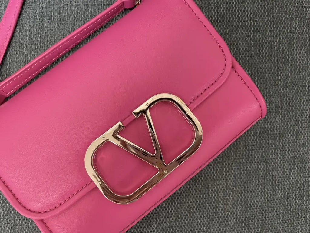 Valentino Fuchsia Crossbody Bag - Hình 6