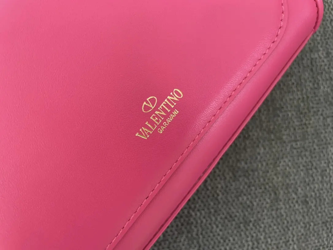 Valentino Fuchsia Crossbody Bag - Hình 4