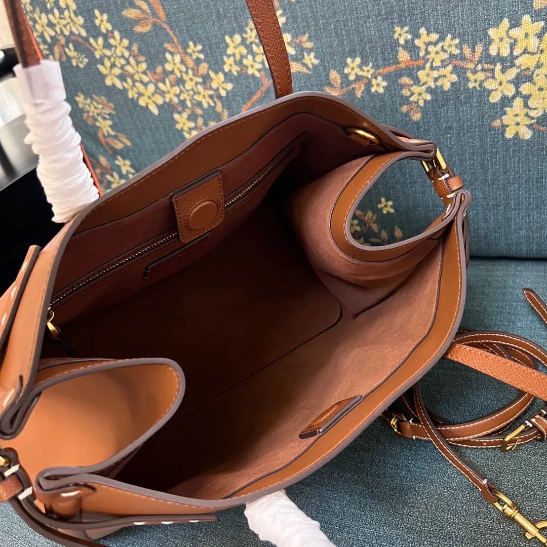 Valentino Caramel Shopper Bag - Hình 7