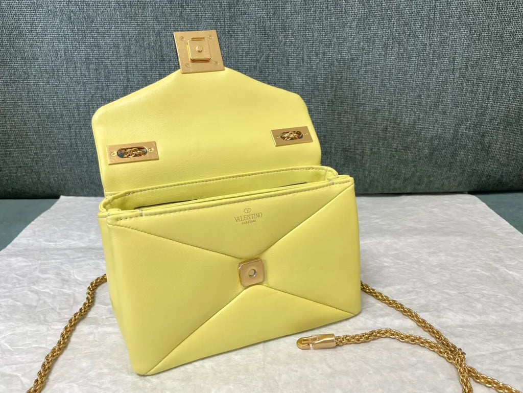 Valentino Pistachio Bag - Hình 4