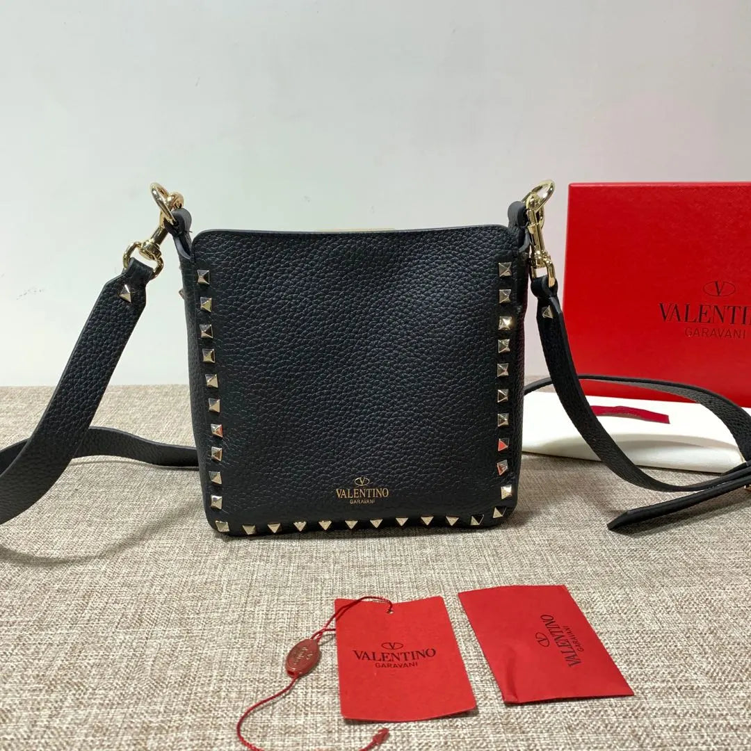 grain Valentino Black Studded Bucket Bag - Hình 5