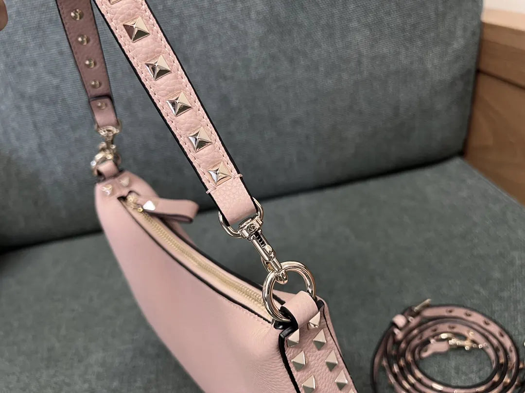 Valentino Rose Quartz Hobo Bag - Hình 5