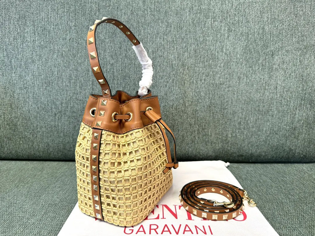 Valentino Raffia Bucket Bag - Hình 2