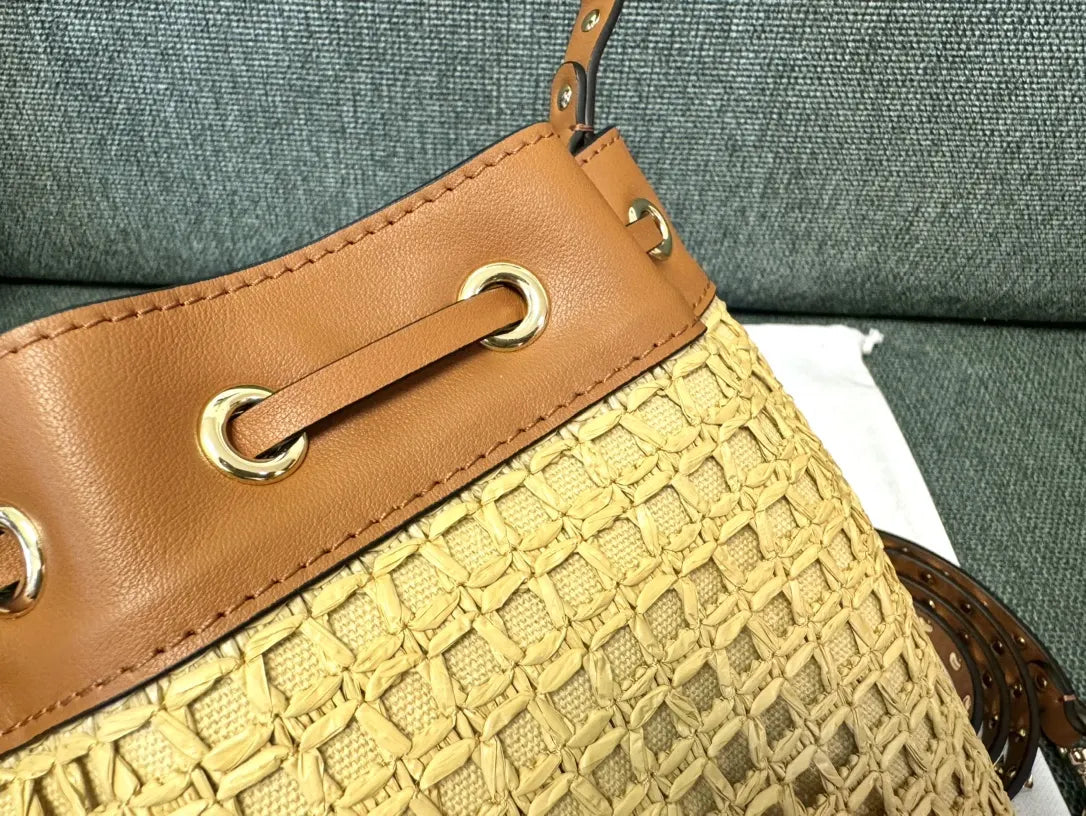 Valentino Raffia Bucket Bag - Hình 8