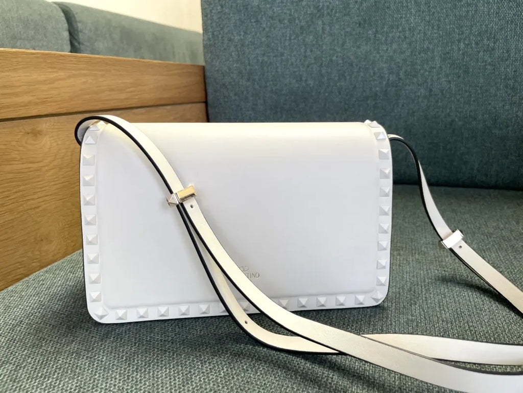 Valentino White Roman Stud Bag - Hình 7