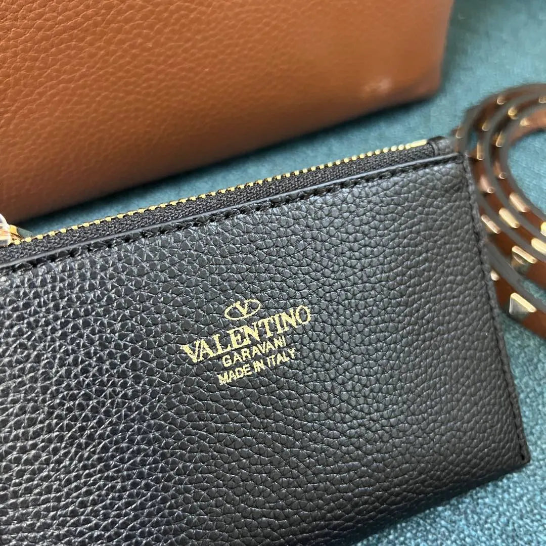Valentino Caramel Roman Stud Tote - Hình 9