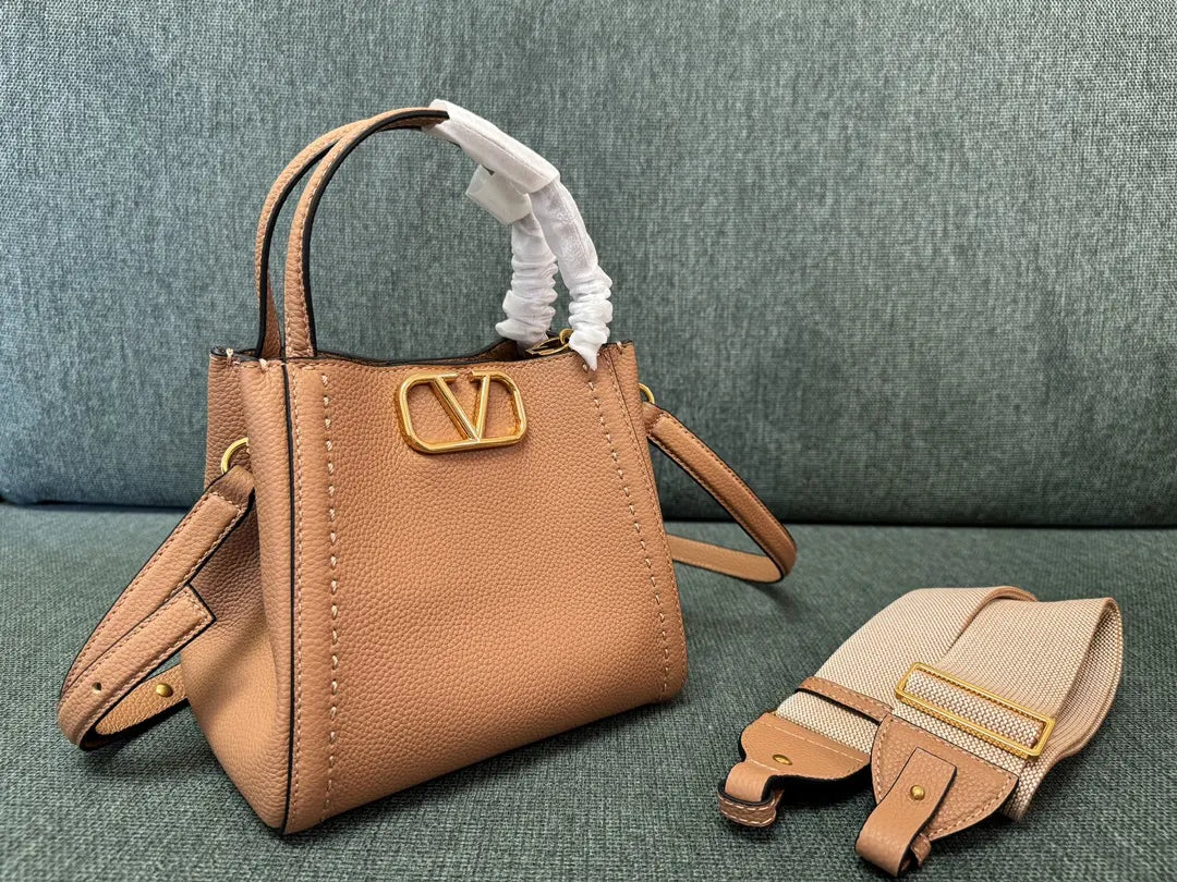 Valentino Nude Top Handle Bag - Hình 2