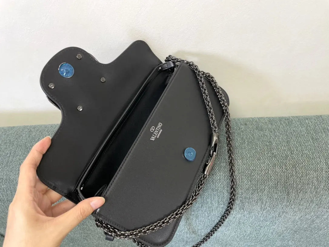 Valentino Crystal VLogo Black Bag - Hình 6