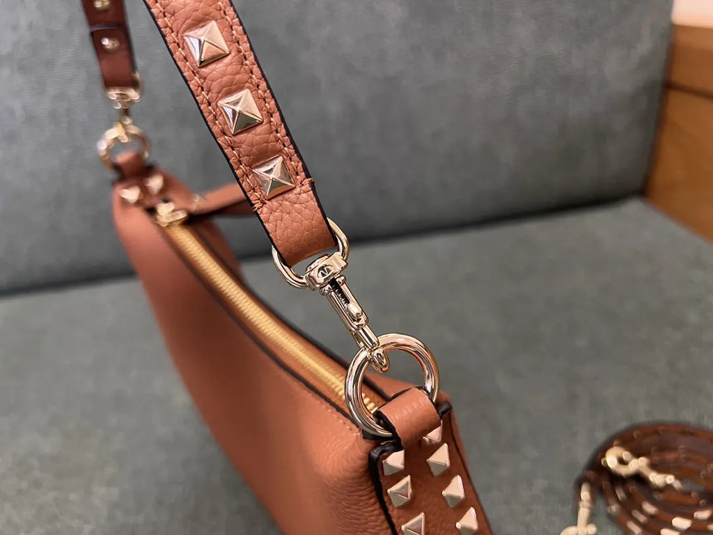Valentino Sienna Hobo Bag - Hình 4