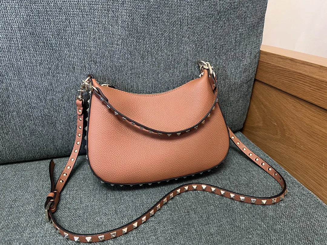Valentino Sienna Hobo Bag - Hình 9