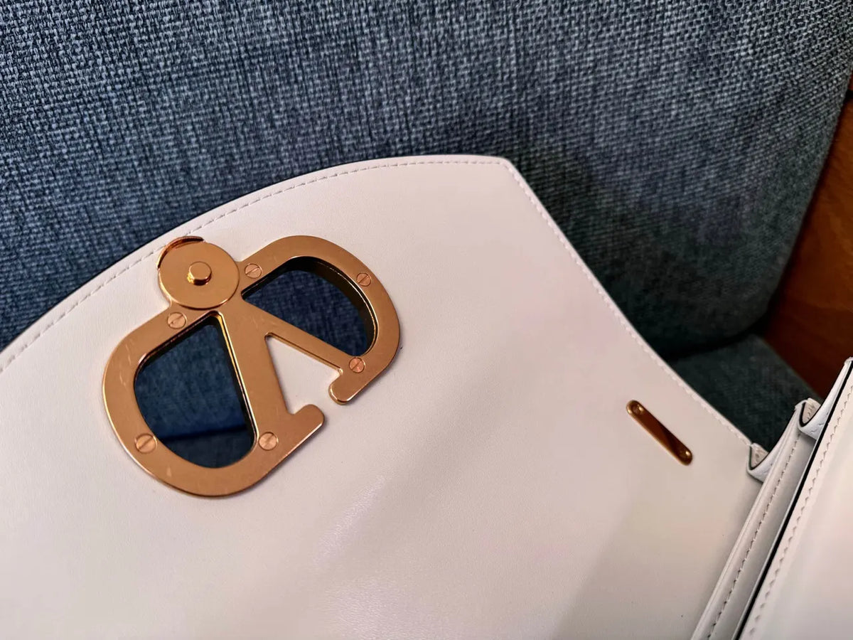 Valentino White Leather Shoulder Bag - Hình 4