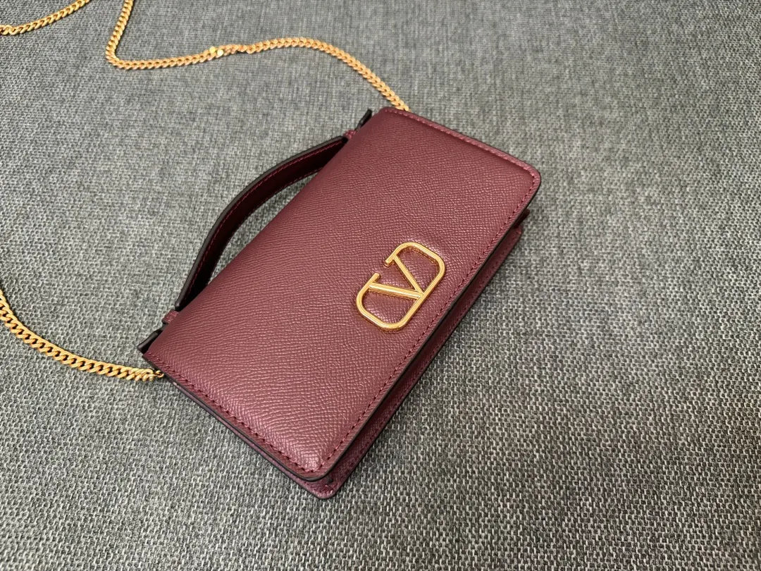 Valentino Burgundy Chain Bag - Hình 4