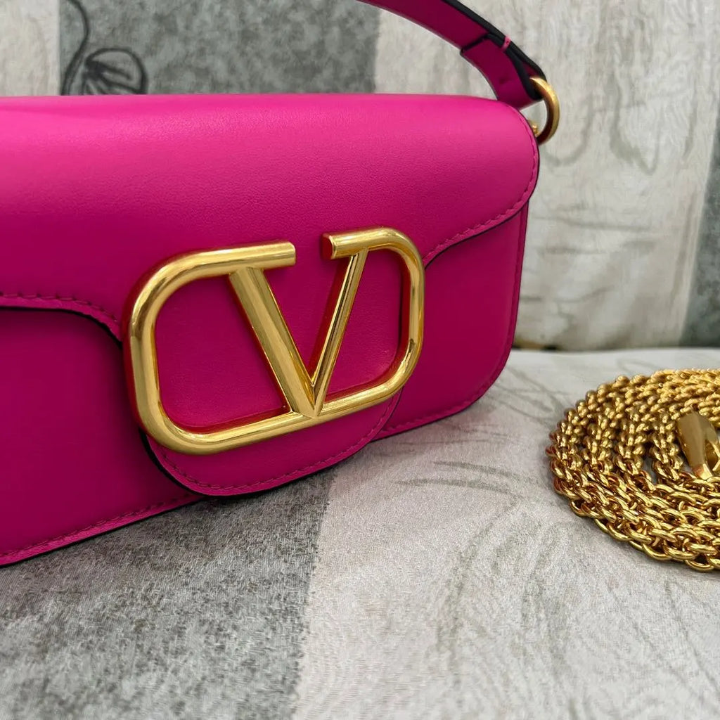 gold Valentino Shocking Pink VLogo Bag - Hình 6
