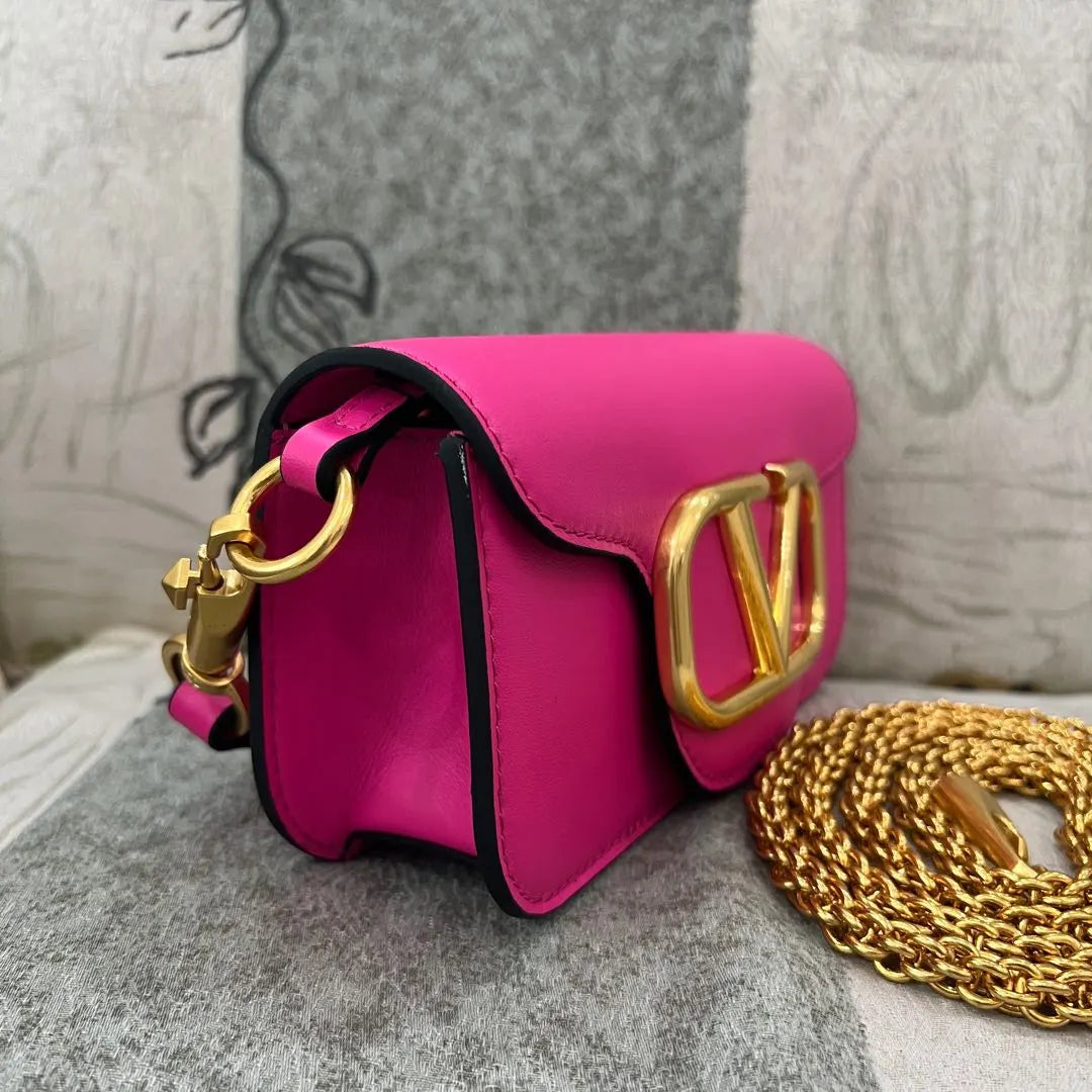 gold Valentino Shocking Pink VLogo Bag - Hình 2