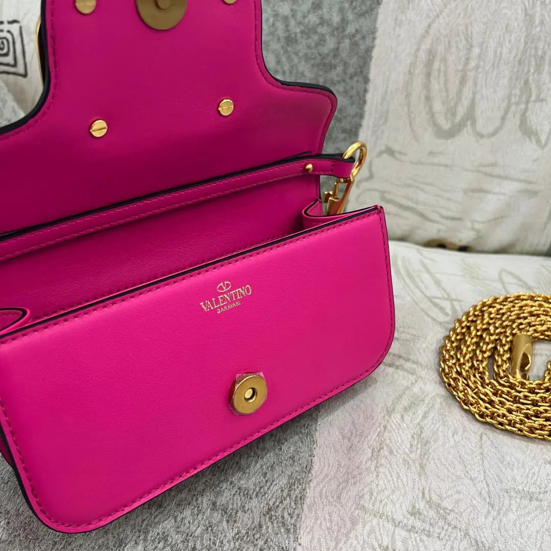 gold Valentino Shocking Pink VLogo Bag - Hình 8