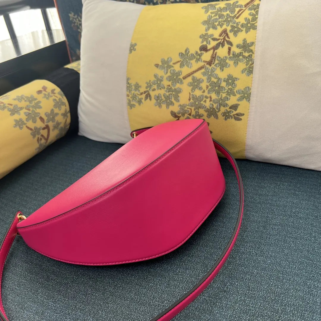 Valentino Shocking Pink Chain Bag - Hình 4