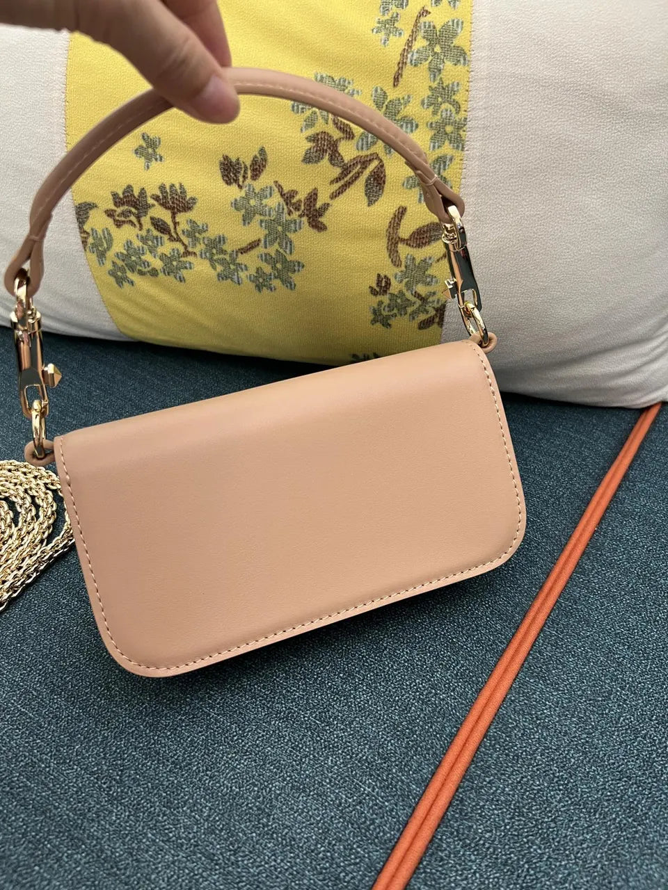 Valentino Nude Sign-Me Bag - Hình 5
