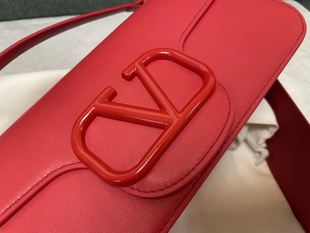 Valentino Scarlet VLogo Bag - Hình 6