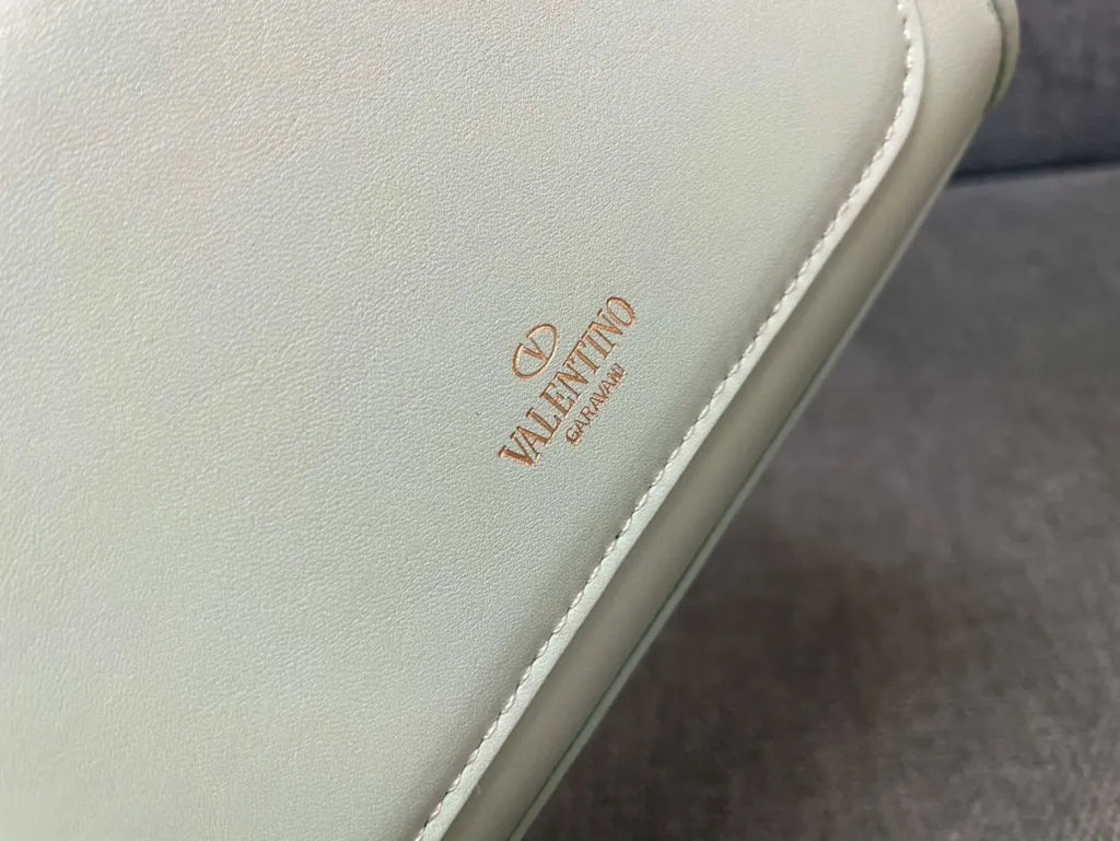 Valentino Mint Green VLogo Bag leather - Hình 5